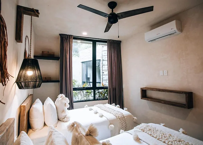 Round Luxury Private Pool & Jungle Rooftop 2b