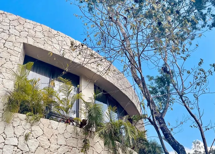 Round Luxury Private Pool & Jungle Rooftop 2b