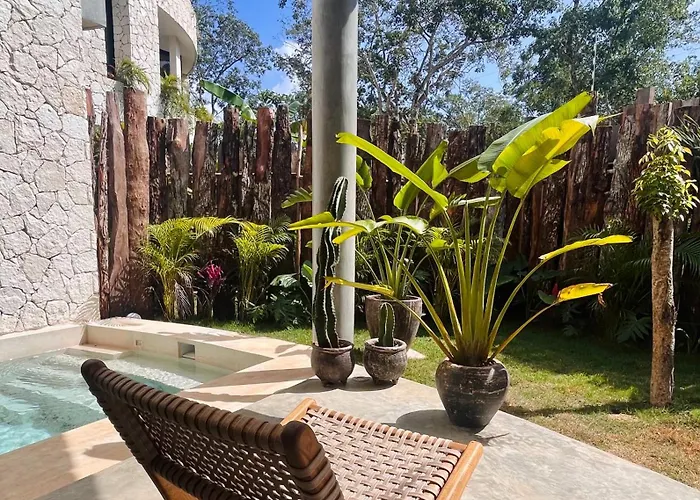 Villa Round Luxury Private Pool & Jungle Rooftop 2b *